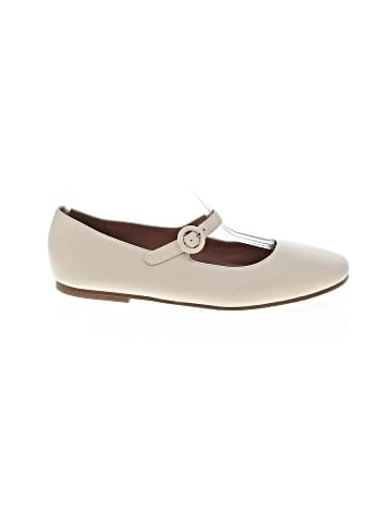 Linea Paolo Flats (view 1)