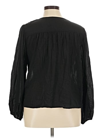 American Eagle Outfitters Long Sleeve Blouse (view 2)