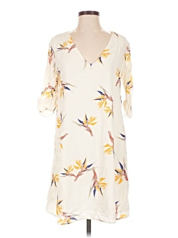 Amour Vert Casual Dress (view 1)