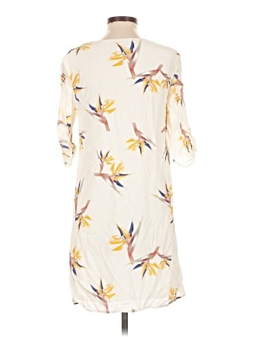 Amour Vert Casual Dress (view 2)