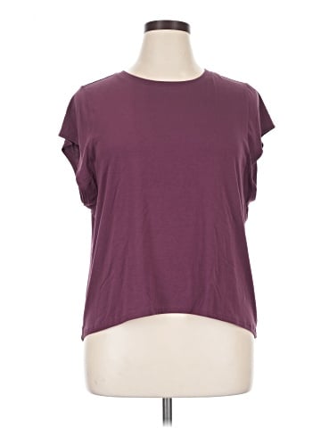 Athleta Short Sleeve T-Shirt (view 1)
