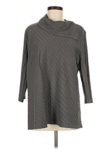 Focus 3/4 Sleeve Top (view 1)