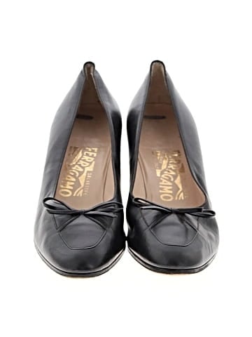 Salvatore Ferragamo Pumps (view 2)