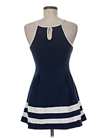Monteau Casual Dress (view 2)