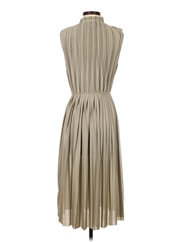 H&M Casual Dress (view 2)