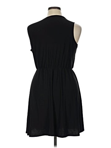 Tahari Casual Dress (view 2)