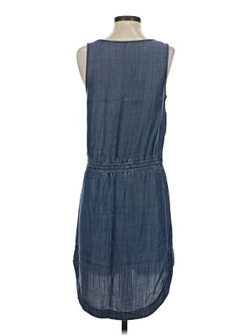 Saks Fifth Avenue Casual Dress (view 2)