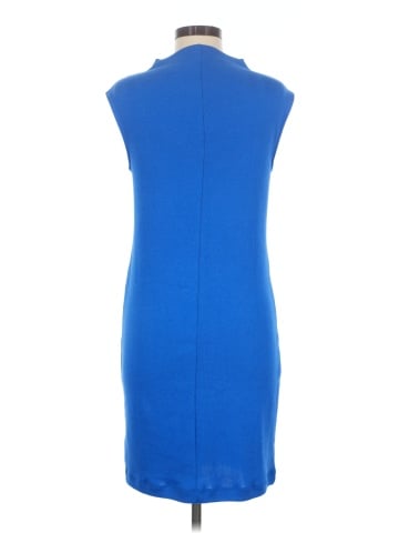 Old Navy Casual Dress (view 2)