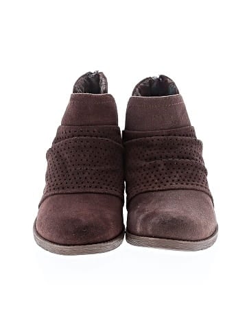 Earth Origins Ankle Boots (view 2)