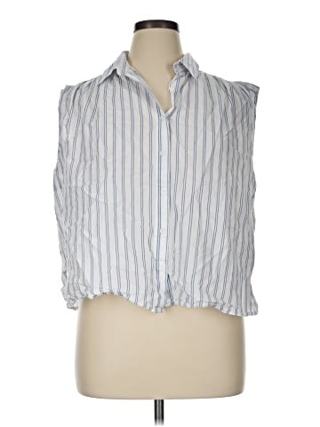 Levi's Sleeveless Button-Down Shirt (view 1)
