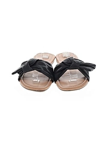 Old Navy Sandals (view 2)