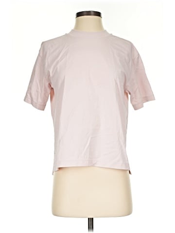 Uniqlo Short Sleeve T-Shirt (view 1)