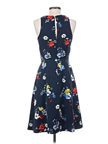 Banana Republic Casual Dress (view 2)