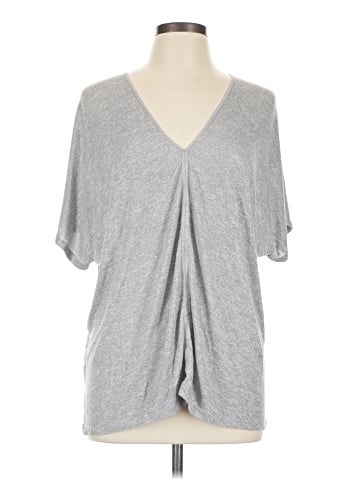 Vince. Short Sleeve T-Shirt (view 1)
