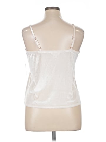 Danskin Tank Top (view 2)