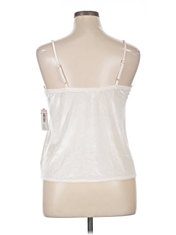 Danskin Tank Top (view 2)