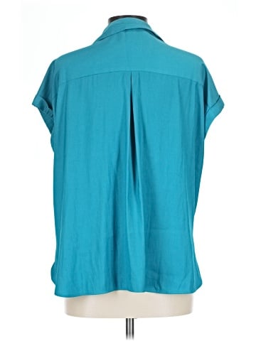 Rose + Olive Short Sleeve Blouse (view 2)