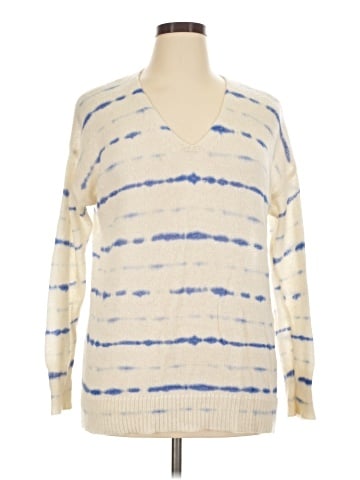 Jennifer Lopez Pullover Sweater (view 1)