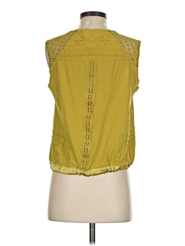 Tiny Sleeveless Blouse (view 2)