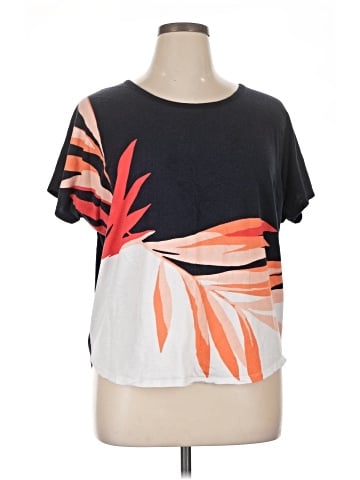 Liz Claiborne Short Sleeve Top (view 1)