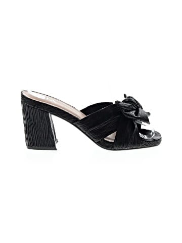 Mia Sandals (view 1)