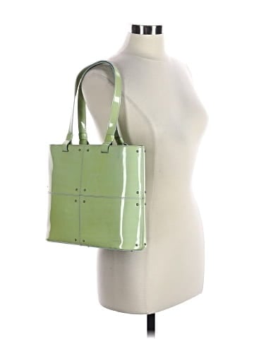Tod's Tote (view 2)