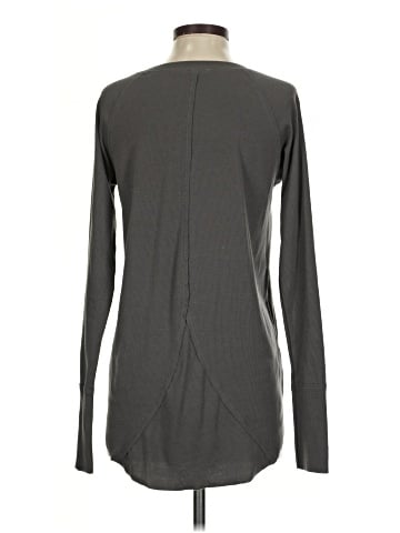 Easel Long Sleeve Top (view 2)