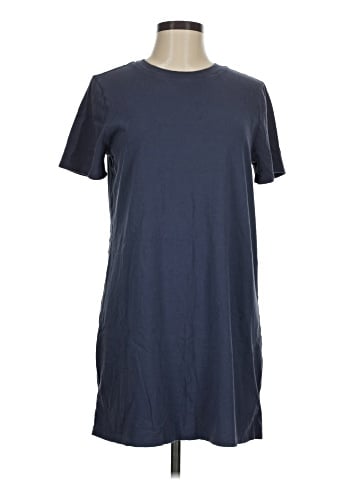 Old Navy Casual Dress (view 1)