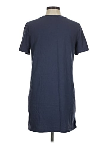 Old Navy Casual Dress (view 2)