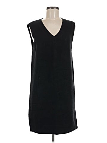 Old Navy Casual Dress (view 1)
