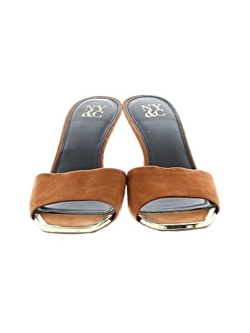 NY&C Sandals (view 2)
