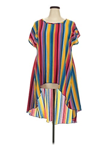 Cha Cha Vente Short Sleeve Top (view 1)