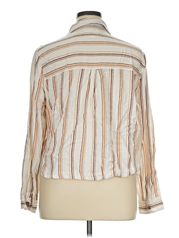 Aeropostale Long Sleeve Button-Down Shirt (view 2)