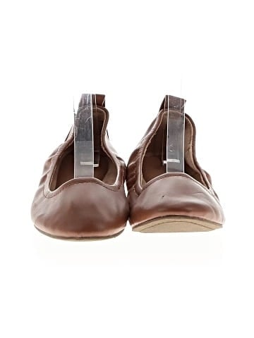 Universal Thread Flats (view 2)