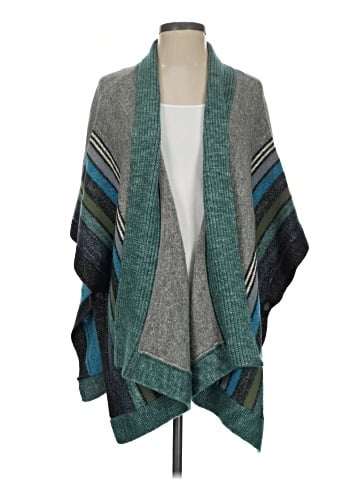 CAbi Poncho (view 1)