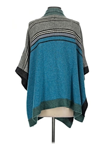 CAbi Poncho (view 2)