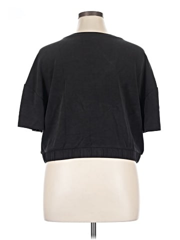 Express Short Sleeve Top (view 2)