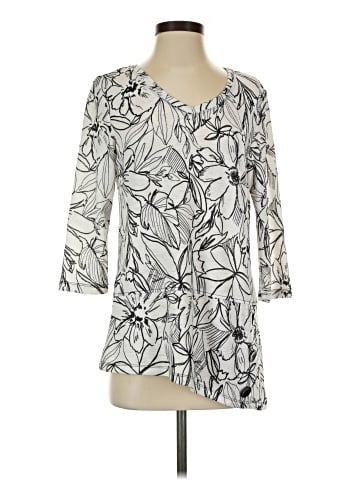 Onque Casuals 3/4 Sleeve Blouse (view 1)
