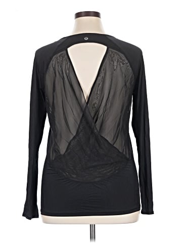 Lululemon Athletica Long Sleeve T-Shirt (view 2)