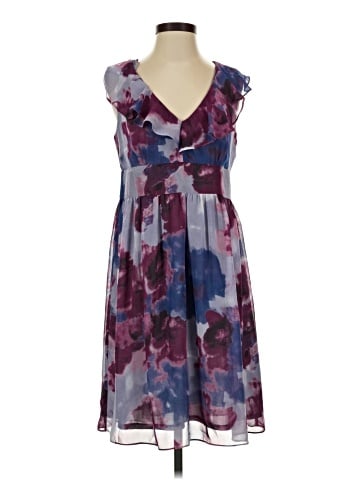 Ann Taylor LOFT Outlet Cocktail Dress (view 1)