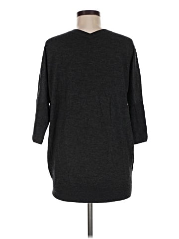Neiman Marcus Cashmere Pullover Sweater (view 2)