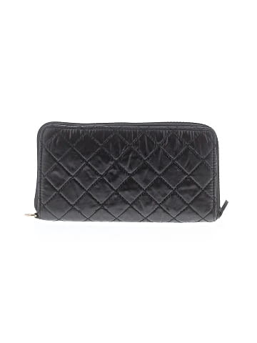 Unbranded Wallet (view 2)