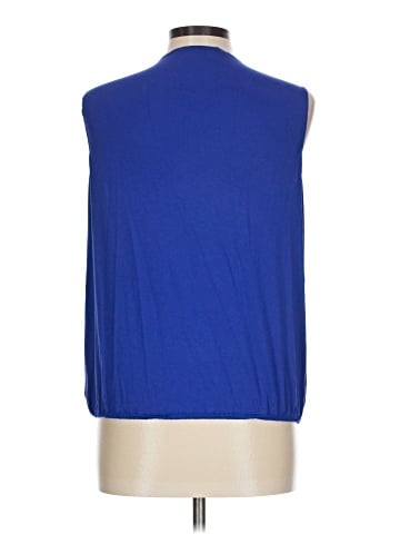 Max Studio Sleeveless T-Shirt (view 2)