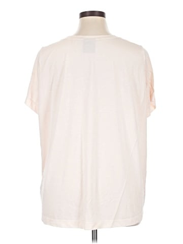 Nike Short Sleeve T-Shirt (view 2)