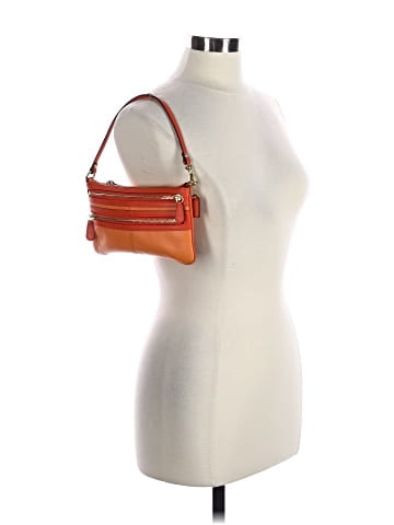 Coach Wristlet (view 2)