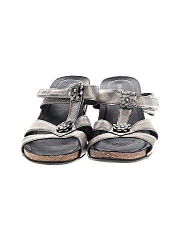 Taos Wedges (view 2)