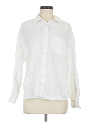 Gap Long Sleeve Button-Down Shirt (view 1)