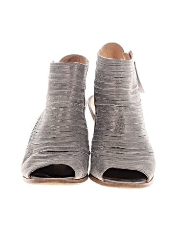 Paul Green Heels (view 2)
