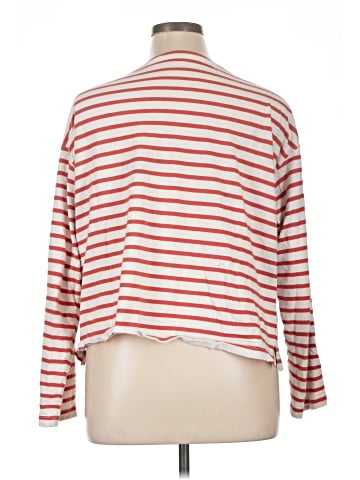 Old Navy 3/4 Sleeve T-Shirt (view 2)