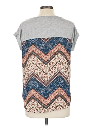 Jolt Short Sleeve Top (view 2)